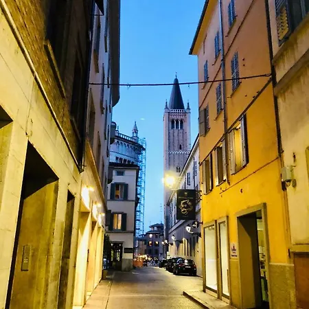 Battistero Xx Marzo Exclusive Balcony Parma