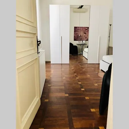 Battistero Xx Marzo Exclusive Balcony Apartment *