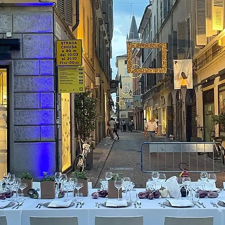 Battistero Xx Marzo Exclusive Balcony Apartment Parma